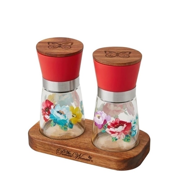The Pioneer Woman Fancy Flourish 3-Piece Salt & Pepper Grinder Set: Red - Picture 2 of 3